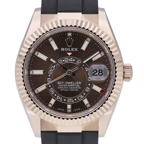 Rolex Sky-Dweller 326235